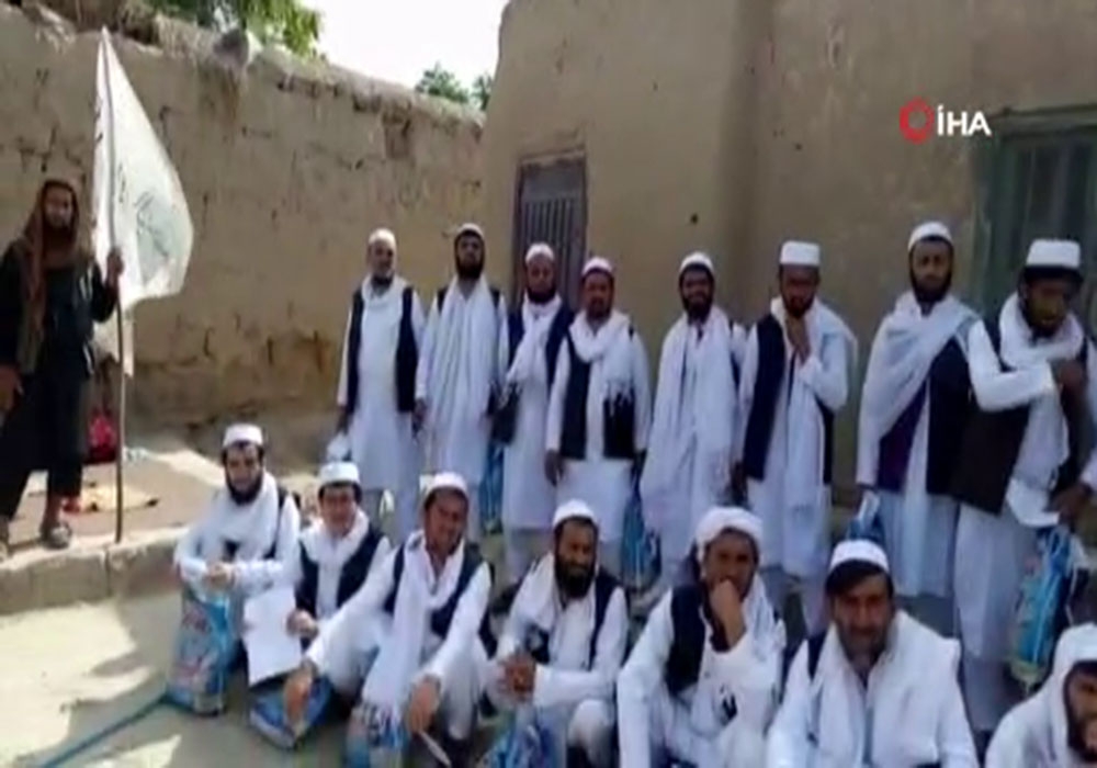 Taliban, 80 Afgan mahkumu serbest bıraktı
