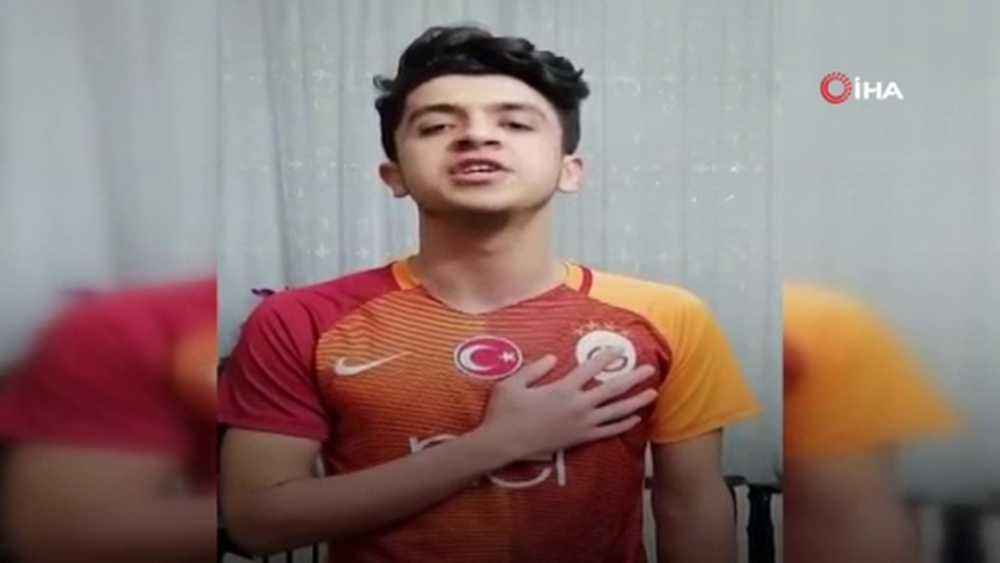 Taraftarlardan Fatih Terim’e mesaj: “Koy elini kalbine, evlatların seninle”