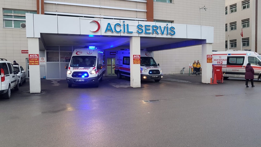 Tarım İşçilerini Taşıyan Minibüs Devrildi: 8 Yaralı