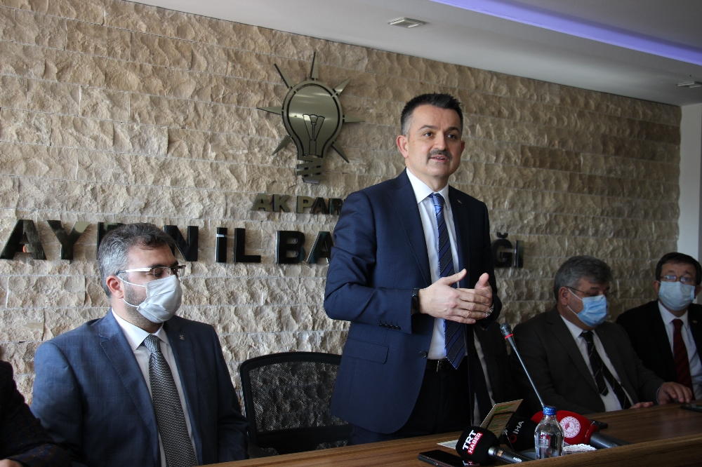Tarım ve Orman Bakanı Pakdemirli: “Bu anayasa maalesef bize bir gömlek küçük geliyor”