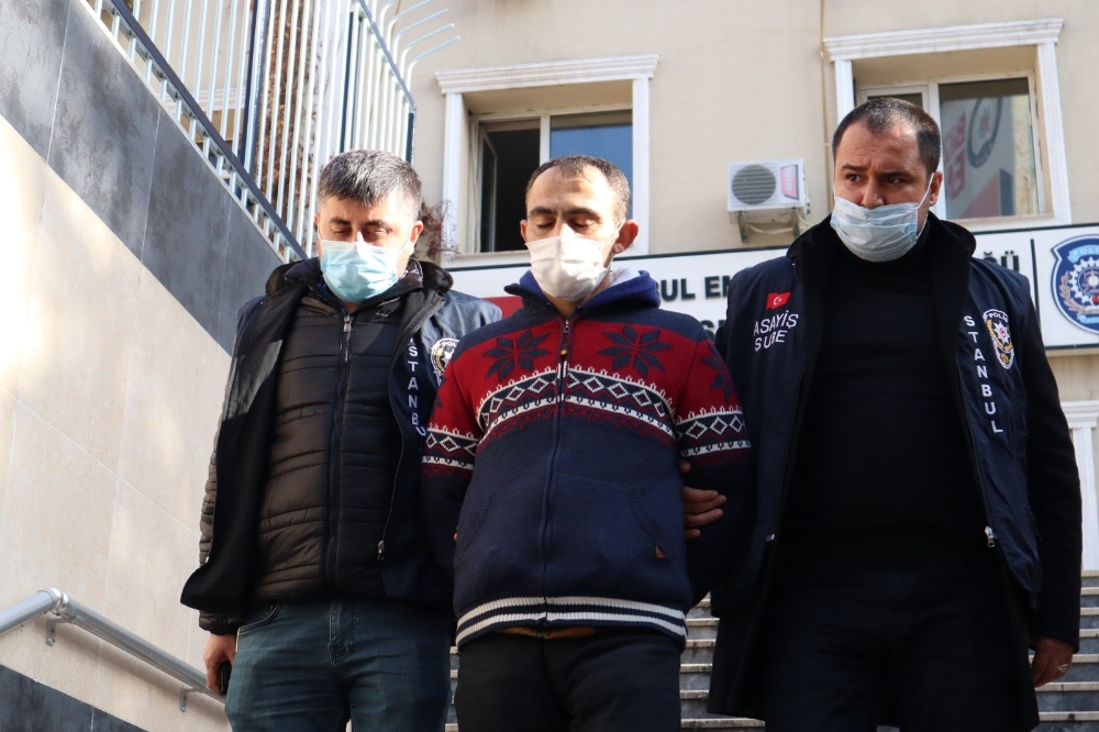 Tartışmaya girdiği Özbek şahsı bıçaklayarak öldürdü