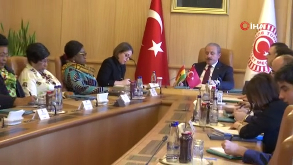 TBMM Başkanı Şentop, Gana Dışişleri ve Bölgesel Entegrasyon Bakanı Botchwey’i kabul etti