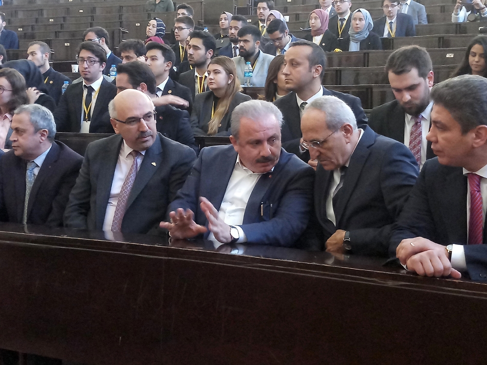 TBMM Başkanı Şentop “Meclis Simülasyonu” Etkinliğinin Açılış Törenine Katıldı