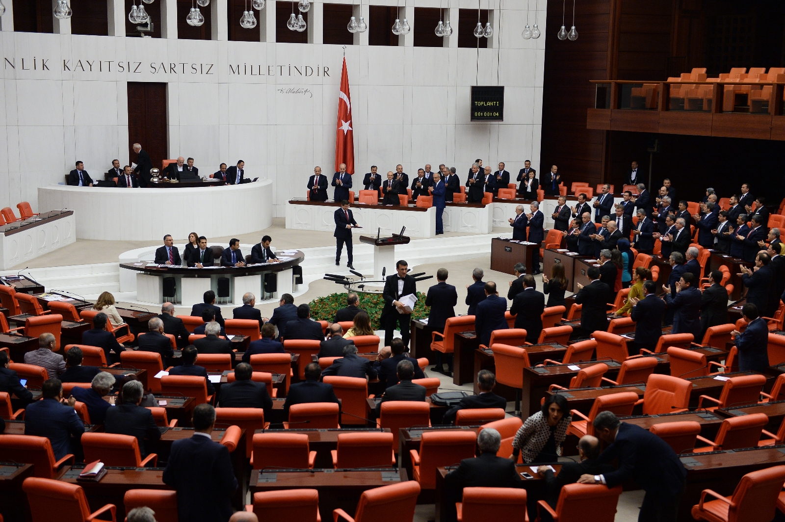 TBMM’de Çin Büyükelçiliğinin tivitine tepki