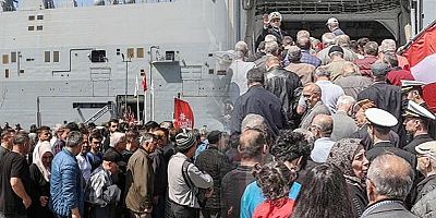 TCG Anadolu'ya ilk günden yoğun ilgi! Ziyaretçi akınına uğradı...