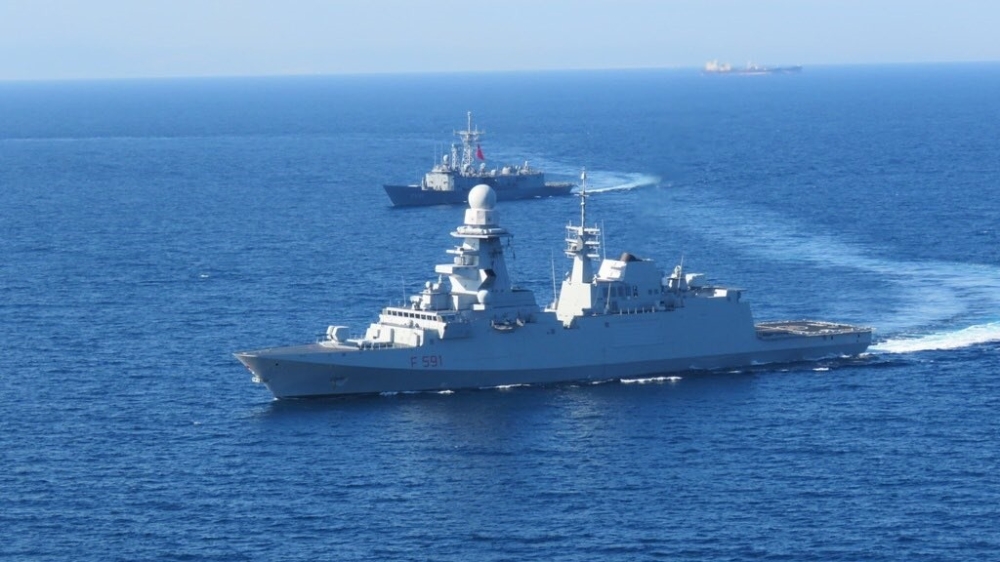 TCG Gediz ile İtalya fırkateyninden Akdeniz’de geçiş eğitimleri