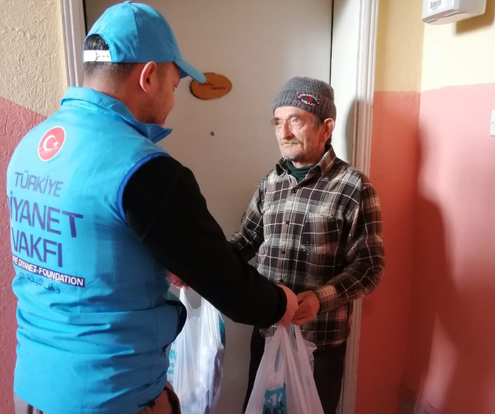 TDV öğrencilerinden “Evde Kal” etkinliği