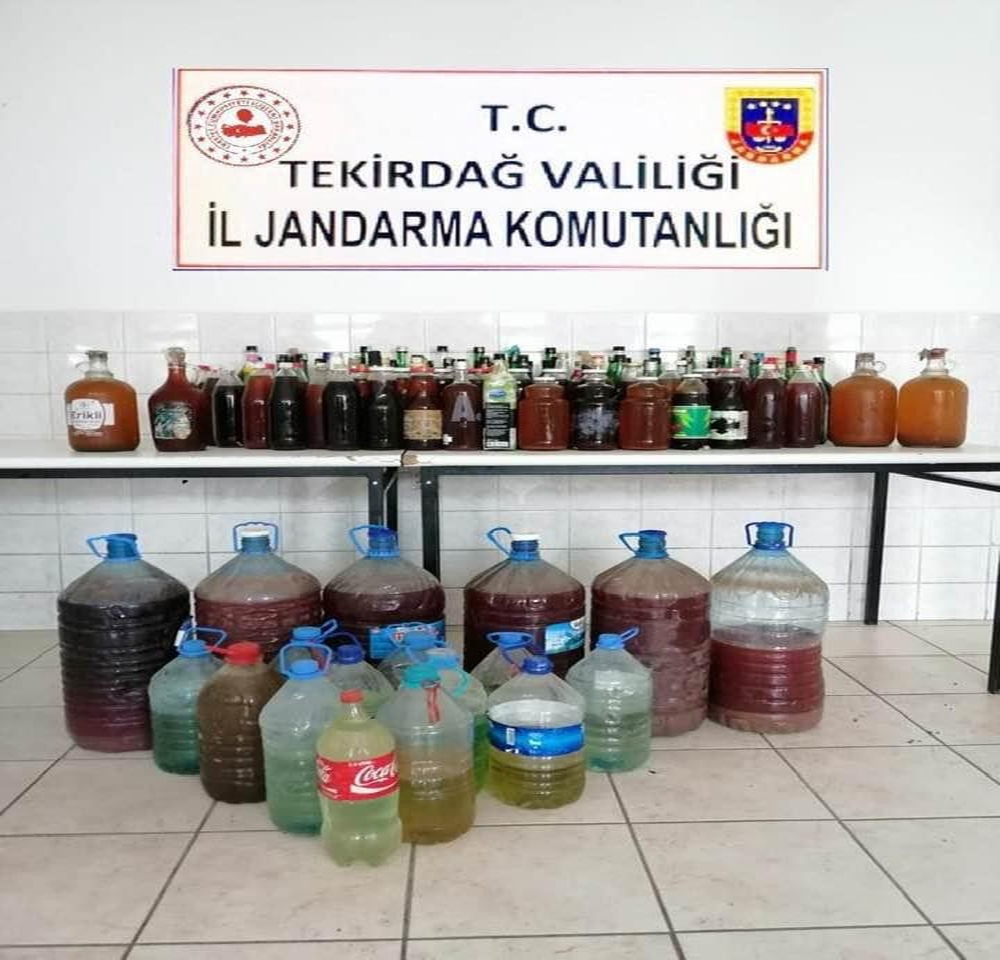 Tekirdağ’da 1 tona yakın sahte içki ele geçirildi