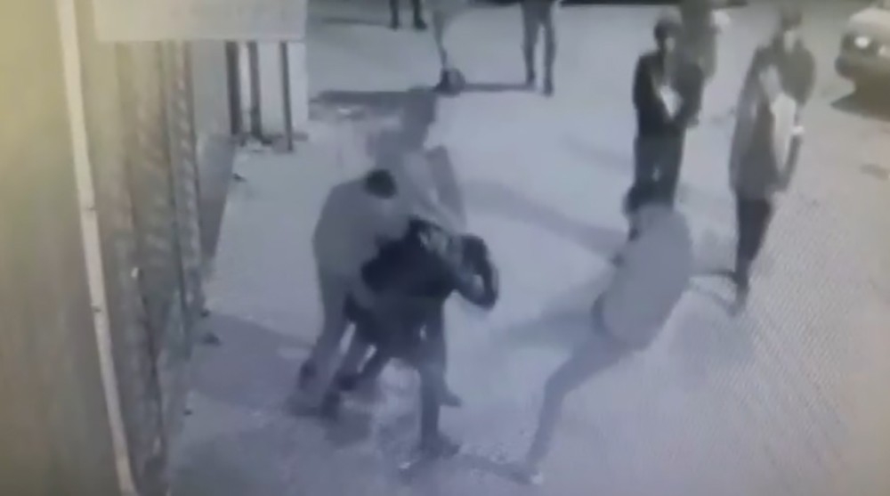Tekme tokat dövülüp gasp edildi
