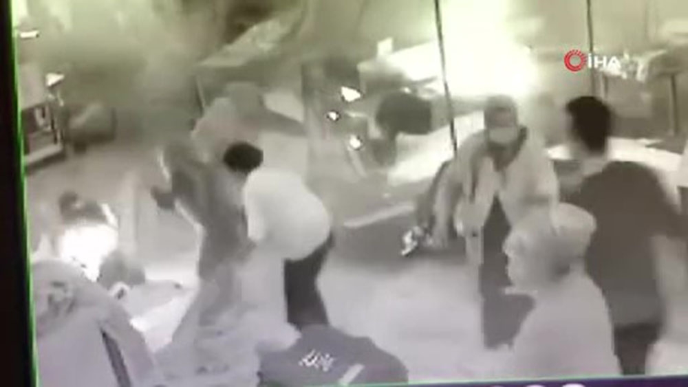 Tekstil atölyesindeki patlama anına ilişkin görüntüler ortaya çıktı