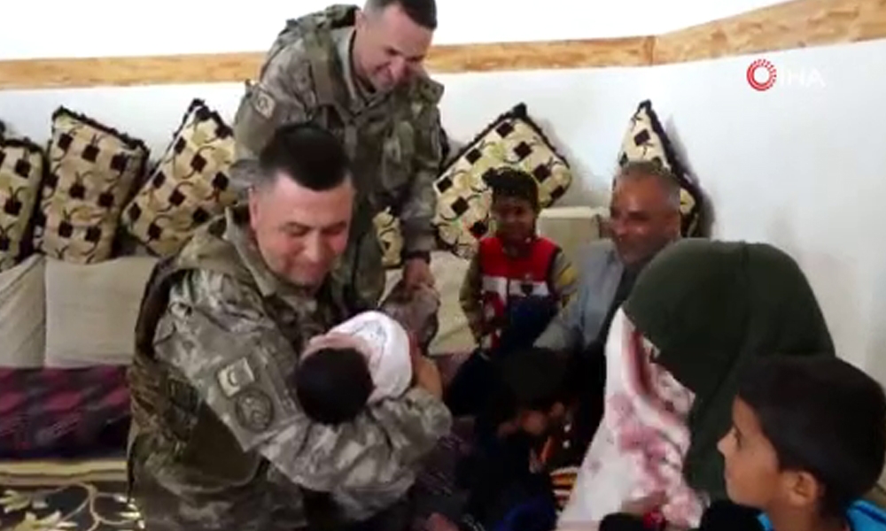 Tel Abyadlı Ziheyye, Mehmetçiki Evinde Ağırladı