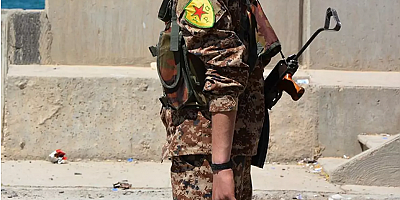 Terör örgütü YPG'de çözülme! Silahlarını bıraktılar