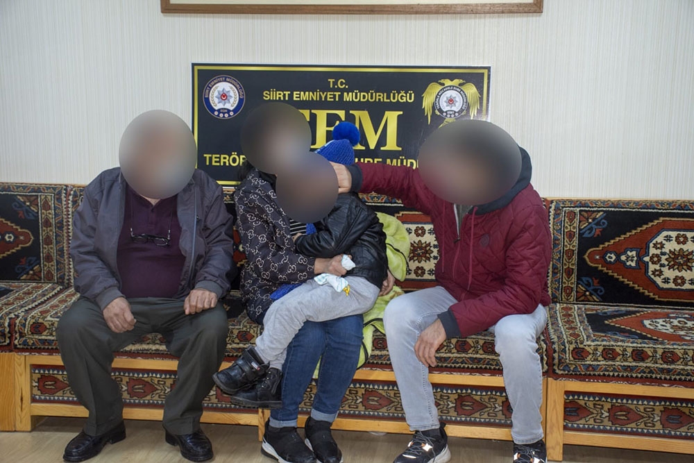 Terör örgütünde çözülmeler sürüyor: 2 terörist daha teslim oldu