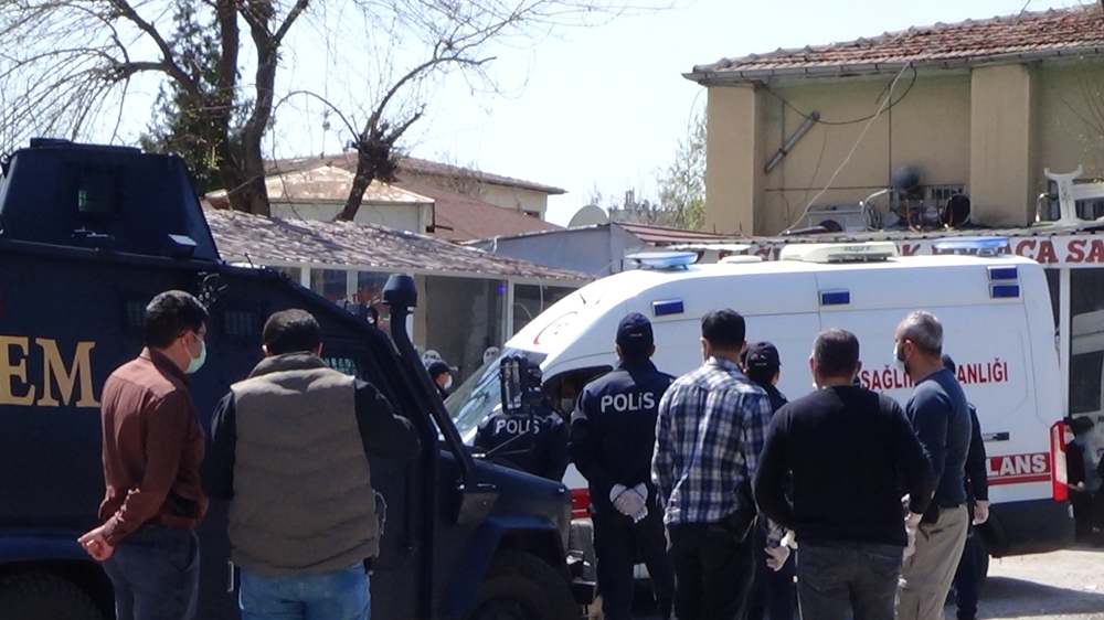 Terör saldırısında hayatını kaybedenlerin cenazeleri Diyarbakır’a getirildi
