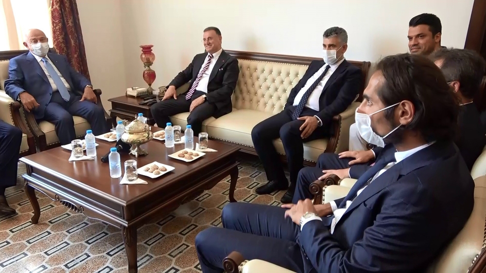 TFF Başkanı Özdemir, Başkan Savaş’ı kutladı