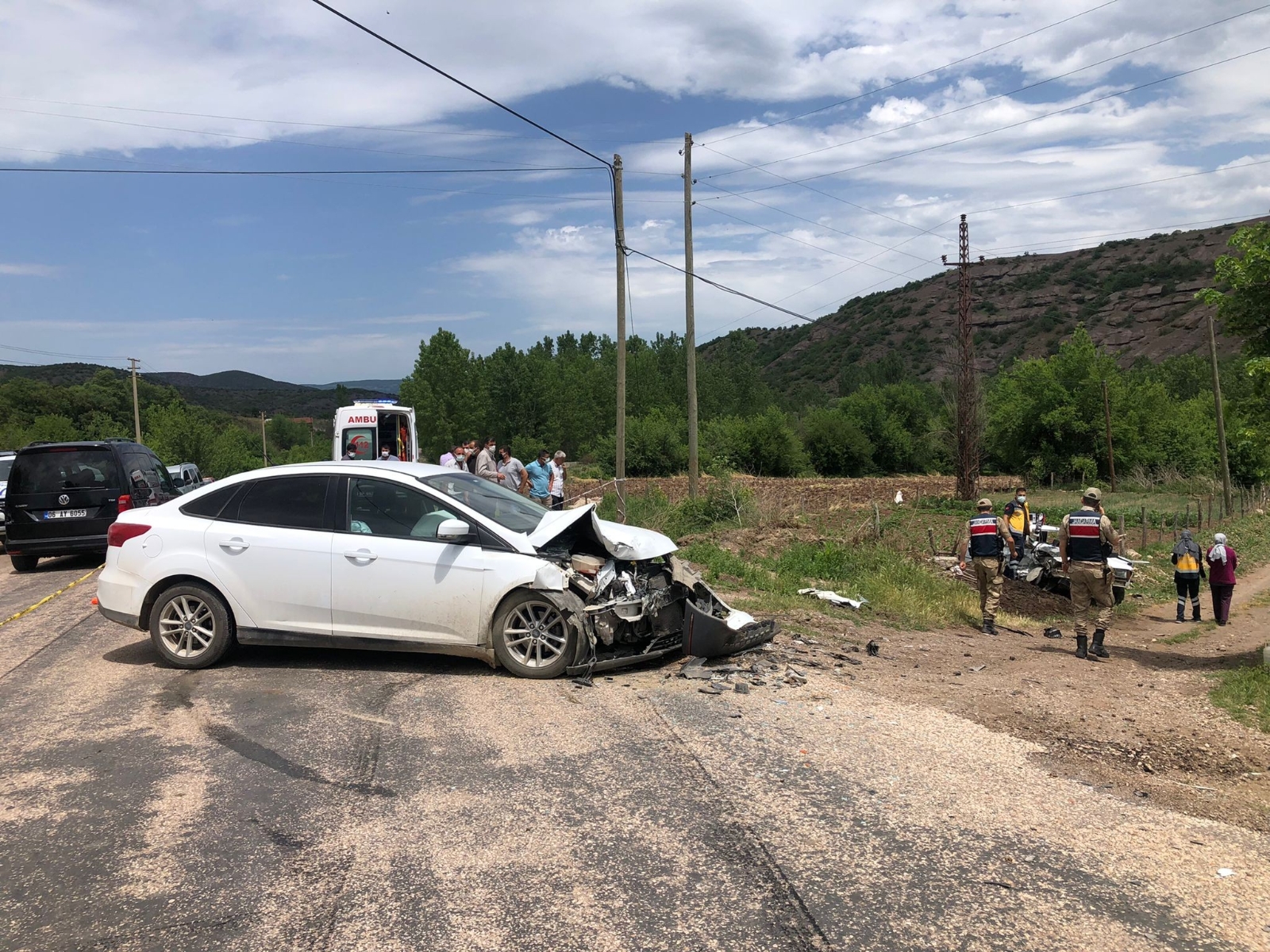 Tokat’ta iki otomobil çarpıştı: 1 ölü, 4 yaralı