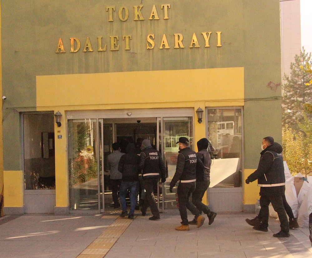Tokat’ta uyuşturucu operasyonu: 13 tutuklama
