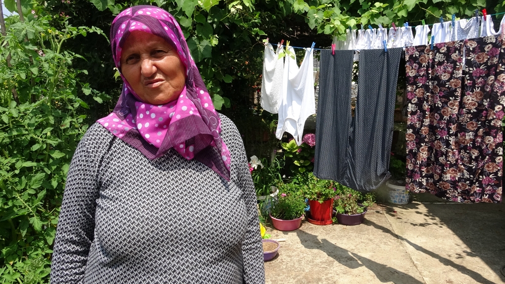 “Torunlarım su olmadığı için yıkanmaya denize gidiyorlar”