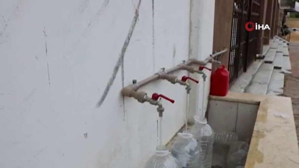 Trablus’ta su ve elektrik kesintisi yaşanıyor