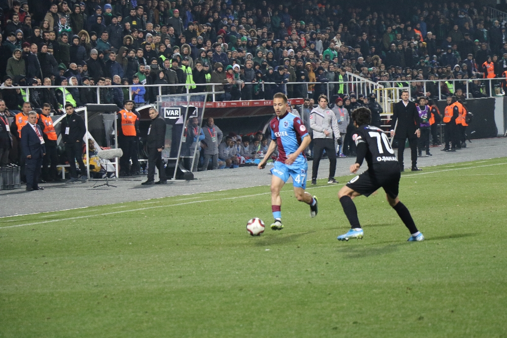 Trabzonspor, penaltılarla çeyrek finalde