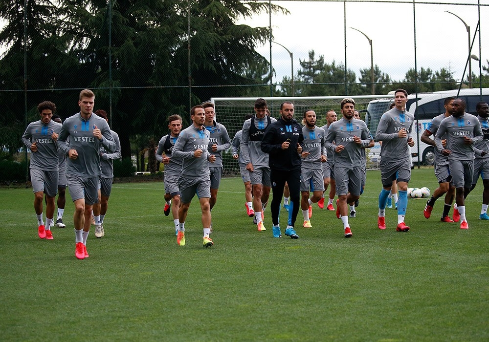 Trabzonspor zirveyi geri istiyor