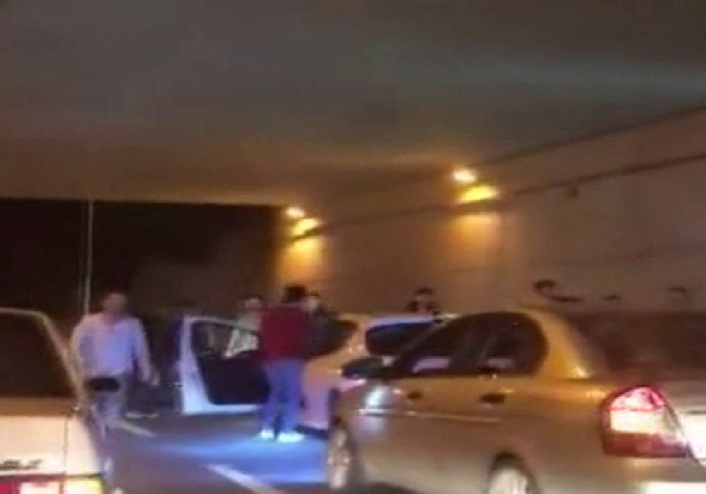Trafiği dakikalarca kapatan ve havaya ateş açan magandalar yakalandı