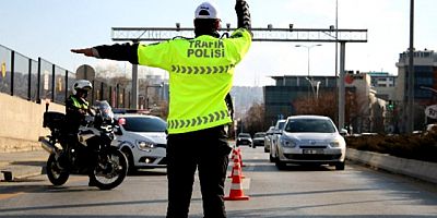 Trafik cezalarında yeni dönem! Süre uzatıldı