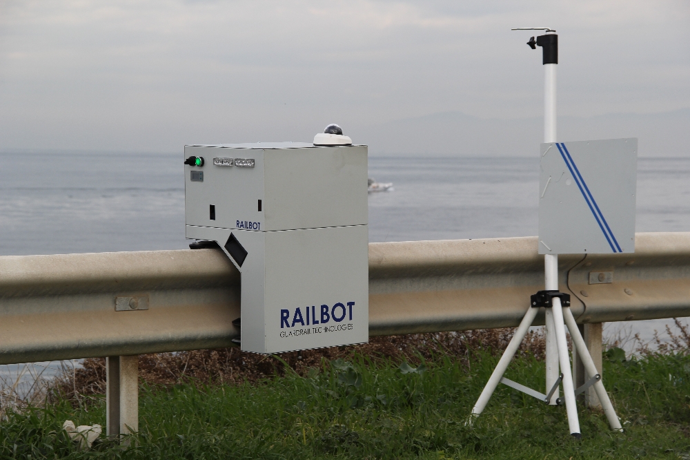 Trafik ihlali yapanlar robota yakalanacak