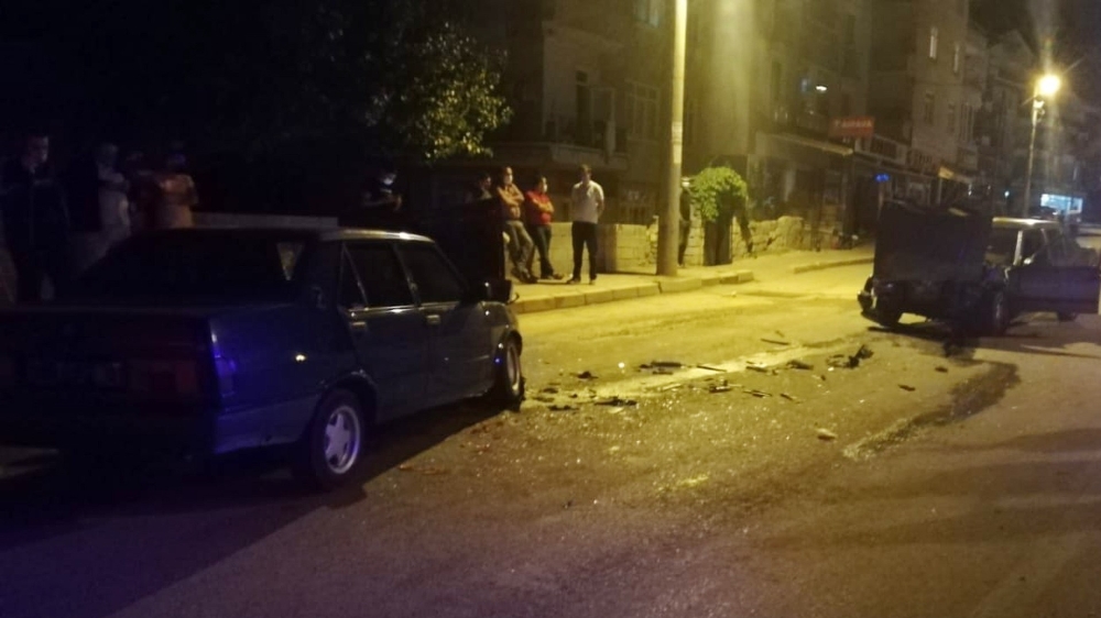 Trafikte dehşet saçtılar: Biri alkollü, diğeri ehliyetsiz