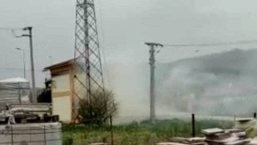 Trafo bomba gibi patlattı