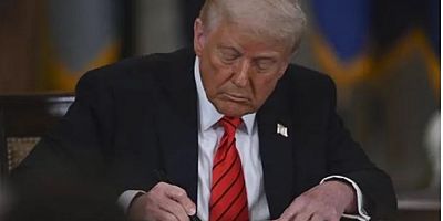 Trump, ABD’nin Suriye'ye yaptırımlarını sonlandıran kararnameyi imzaladı