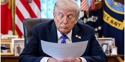  Trump: İsrail, Gazze'ye yönelik bombardımanı derhal durdurmalı