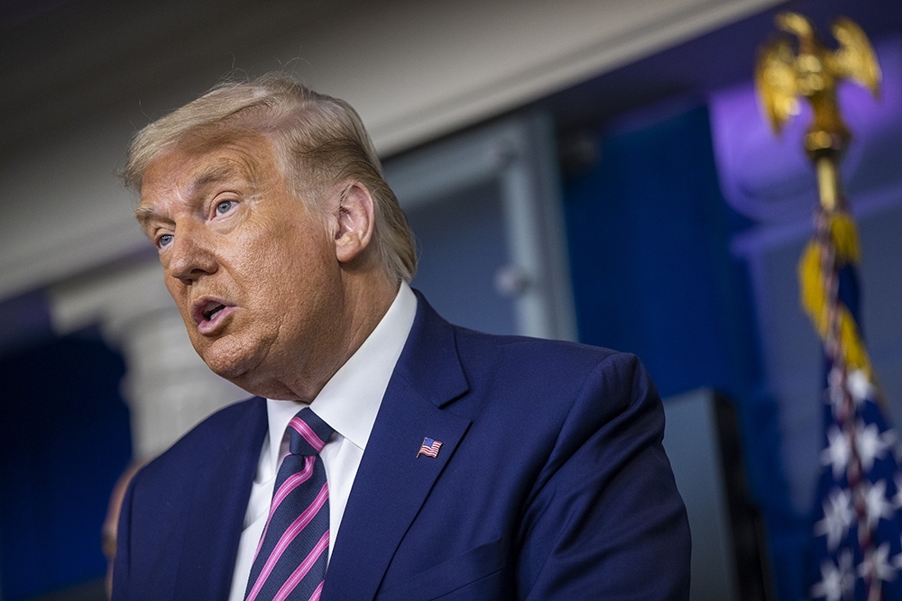 Trump, Küba’ya yeni yaptırımlar uygulanacağını duyurdu