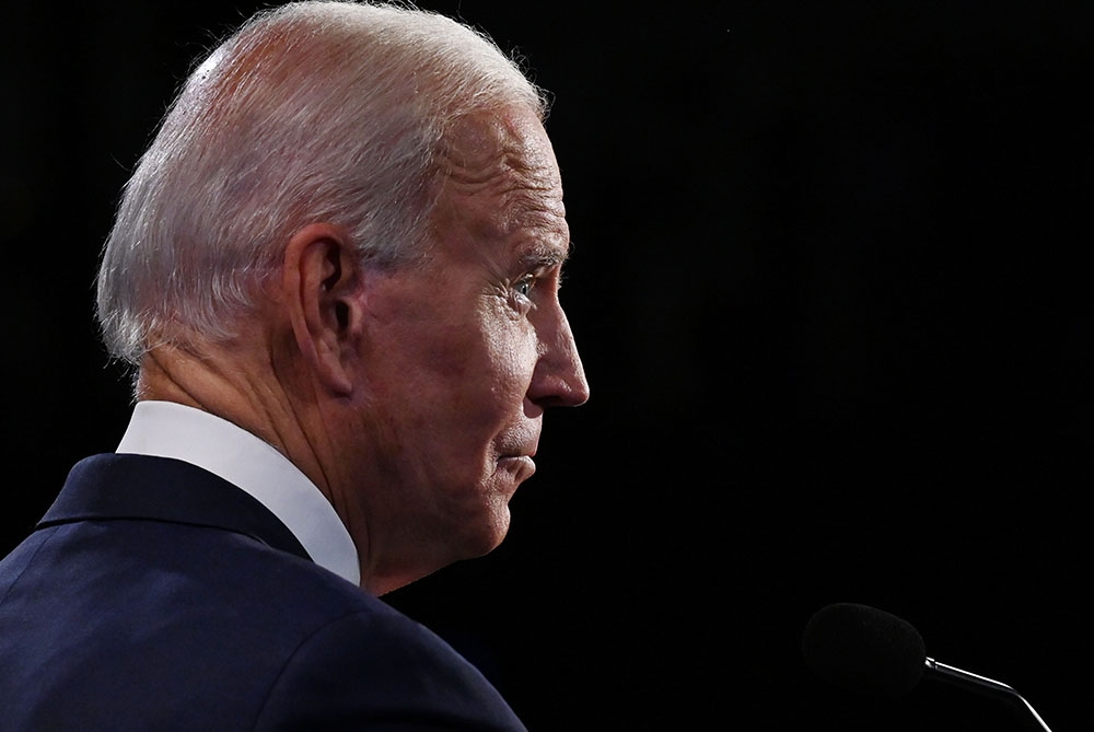 Trump ve Biden’ın ilk düellosu çekişmeli geçti