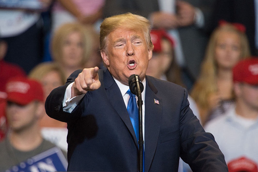 “Trump’ın başkalarına Covid-19 bulaştırma riski artık yok”