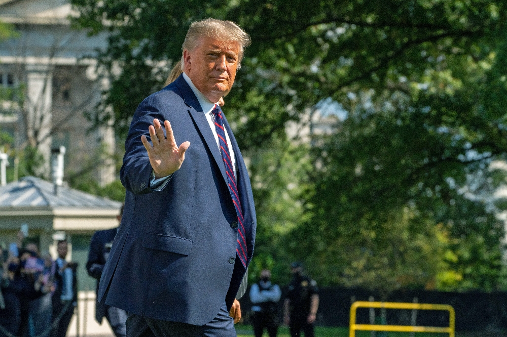 Trump’ın seçim kampanyasına Covid-19 engeli