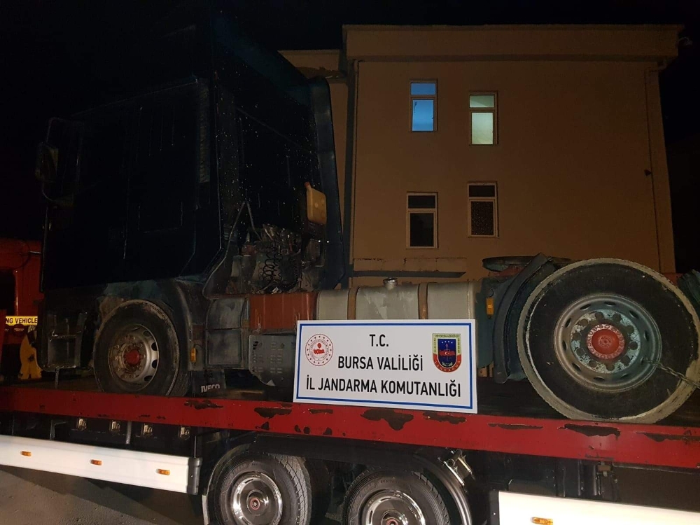 Tsk İçin Üretilen Nano Teknoloji Kamuflaj Kıyafetlerini Çalan 3 Hırsız Tutuklandı