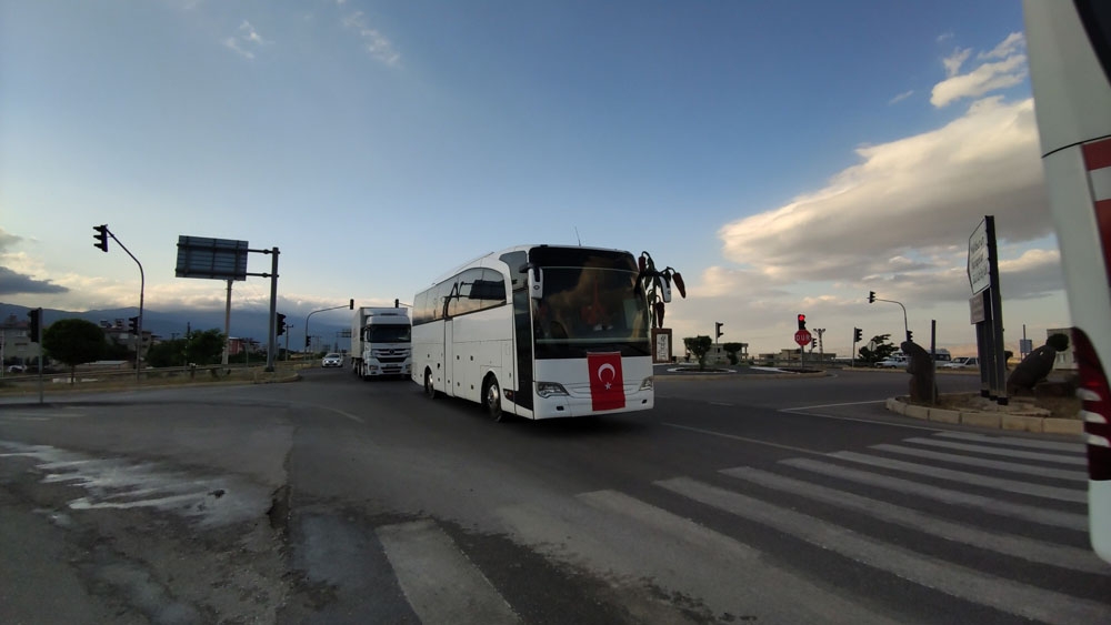 TSK’dan Suriye sınırına askeri personel sevkiyatı