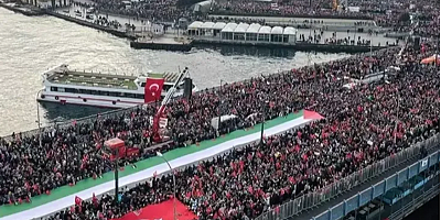 TÜGVA'dan 1 Ocak çağrısı: Galata Köprüsü, vicdan kürsüsüne dönüşüyor