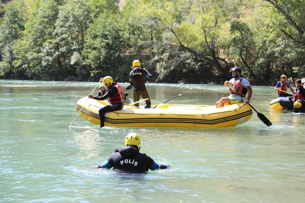 Tunceli’de kayıp kardeşlerden birinin cansız bedenine ulaşıldı