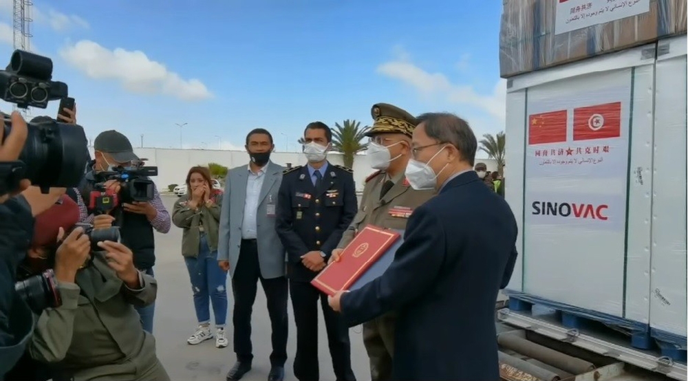 Tunus’a Sinovac aşıları ulaştı