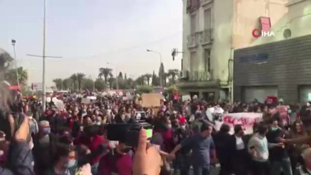 Tunus’ta muhalif lider Şükrü Belıyd’in 8. ölüm yıl dönümünde yürüyüş