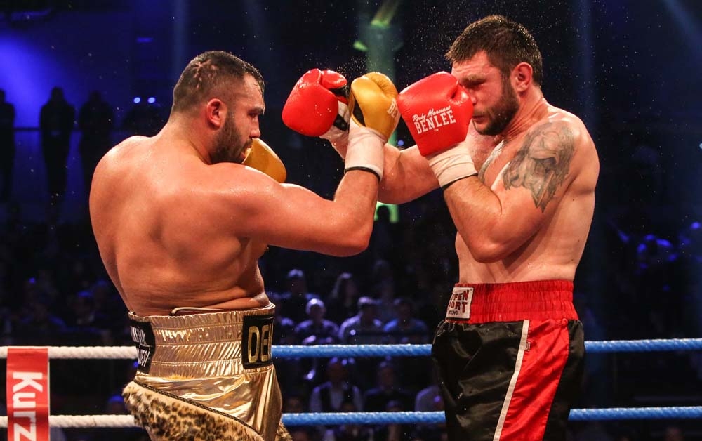 Türk boksörler Hamburg’da zaferlerini ilan etti