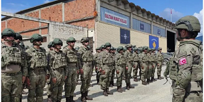 Türk komandoları Kosova'ya konuşlandı
