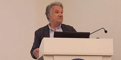  Türk Prof. Kafadar Filistin yanlısı olduğu için görevden alındı