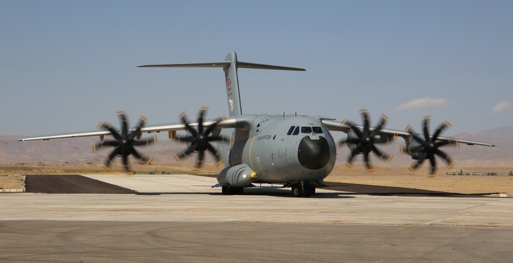 Türk savaş helikopterlerinin bir kısmı Nahçıvan’a getirildi