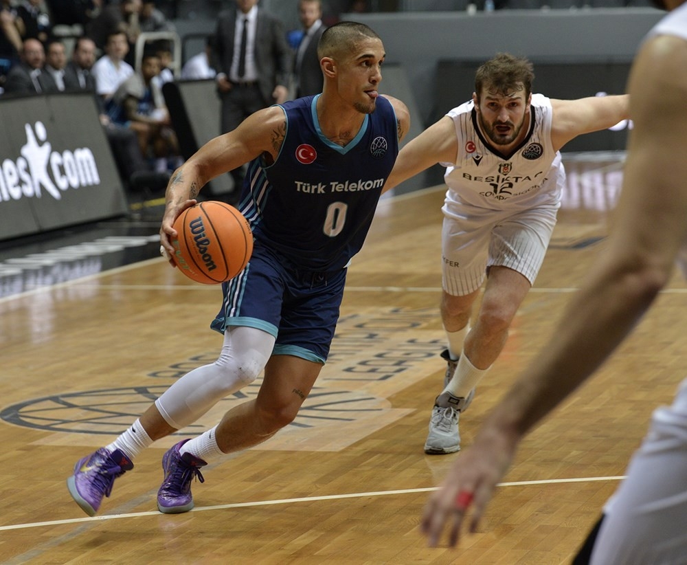 Türk Telekom Şampiyonlar Ligi’nde çeyrek finalde