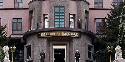 Türkiye, 27 Nisan E-Muhtırasının 18. Yıl Dönümünü Anıyor