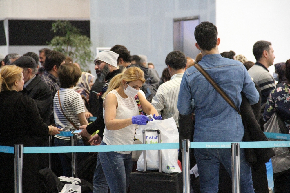 Türkiye ile İran arasındaki uçuşlar durduruldu