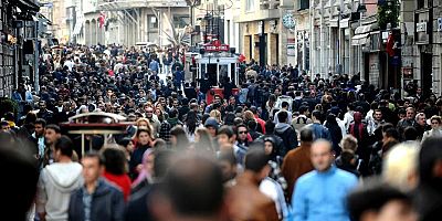 Türkiye'nin genç nüfus oranı projeksiyonları alarm veriyor